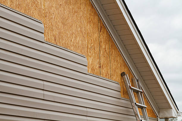 24/7 Emergency Storm Damage Siding Repair experts in Bellevue, OH